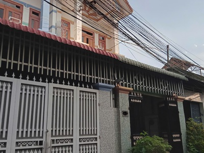 Nhà 2 tầng, rộng 81m2 mà giá chỉ dưới 4 tỷ 1