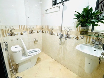 Nhà mới - lô góc - ngõ rộng ba gác đua - 2 mặt ngõ - tặng full nội thất - vào ở ngay 4