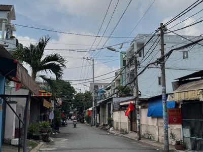 Bán nhà nát ngang 8m bề thế  x 22- 176m   chỉ 7.8 tỷ   hẻm 10m thông kd    sổ vuông vức 2