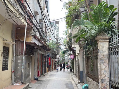 Bán nhà phố xuân diệu, tây hồ, gần ô tô, khu vực dân trí cao, sổ vuông, 35m, 7.7 tỷ 2