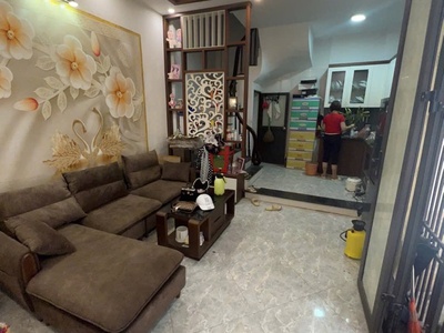Bán nhà dân xây phố hoàng mai-5tầng-30/49m2 -mt. 5 m giá chỉ 6.5 tỷ 0