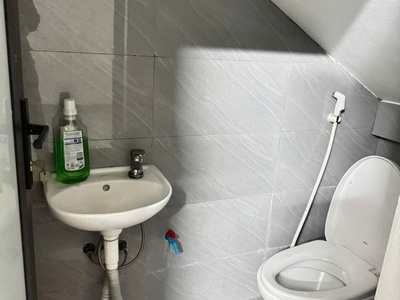 Bán nhà 3 tầng tổ 11, tt quang minh, mê linh. nhà mới, đầy đủ tiện nghi, 2 mặt thoáng 2