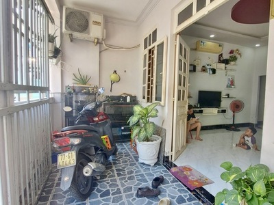 Nhà đẹp giá rẻ đông hòa   hẻm ô tô   gần siêu thị go dĩ an - giáp thủ đức   gần làng đại học 2