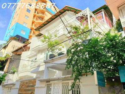 Bán biệt thự ngang 12,5m ngay nguyễn văn thủ, quận 1 nhà đẹp giá tốt 0