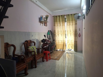 Nhà mới ở ngay, tăng nhơn phú b, quận 9, dt 40m2  3 x 13  , 2 tầng, chỉ 2.5ty 2