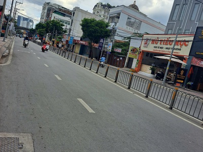 Bán nhà mặt tiền hẻm kinh doanh nguyễn thị thập, quận 7   xe hơi đỗ cửa   4 tầng   giá chỉ nhỉnh 8 0