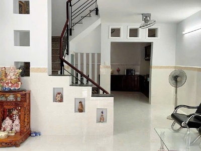 Bán nhà mặt tiền hẻm kinh doanh nguyễn thị thập, quận 7   xe hơi đỗ cửa   4 tầng   giá chỉ nhỉnh 9 2