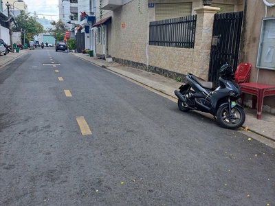 Bán nhà mặt tiền hẻm kinh doanh nguyễn thị thập, quận 7   xe hơi đỗ cửa   4 tầng   giá chỉ nhỉnh 9 1