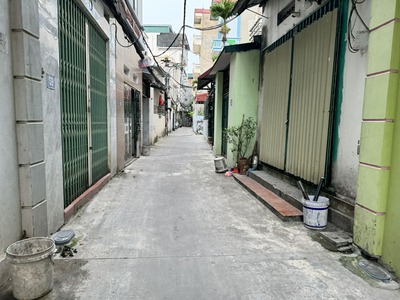 Bán 84m2 đất mặt ngõ 66 Nguyễn Lam. Cách 30m ra phố chính, cạnh là 5 tòa CC Hope và 4 tòa Sunshine 4