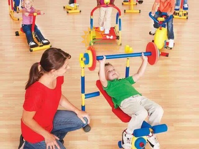 Bộ dụng cụ thể dục mini cho trẻ em mầm non 0