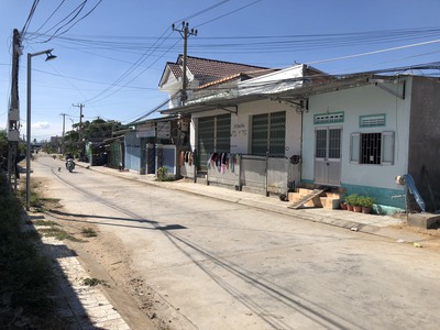 Cần bán nhanh lô đất tặng nhà cấp 4 tại Trung tâm thị trấn Vạn Giã 4