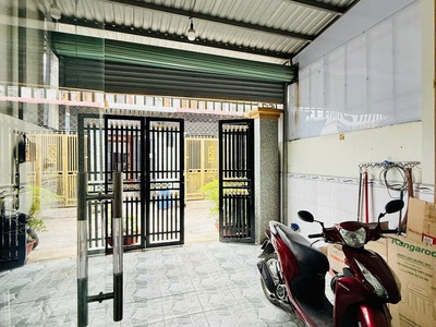Chính Chủ Bán Nhà Phố Cao Cấp Hai Bà Trưng Dĩ An Sổ Riêng 1