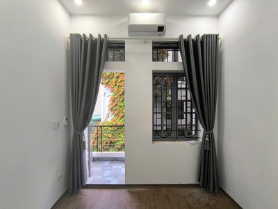 Bán Nhà Dân Xây Cổ Linh, Long Biên 42m2, 3T, chỉ 6,4 tỷ  ô tô đỗ cách nhà 15m 2