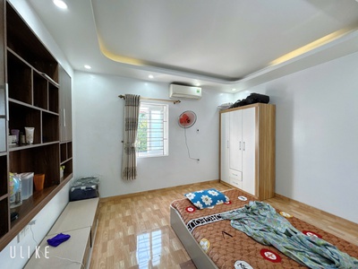 Bán nhà riêng, đường Chợ Hàng, 4 tỷ, 45 m2,Ngõ 4m, vị trí đẹp hot 3
