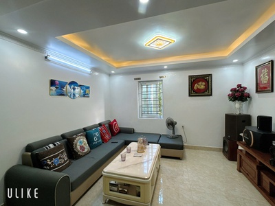 Bán nhà riêng, đường Chợ Hàng, 4 tỷ, 45 m2,Ngõ 4m, vị trí đẹp hot 5