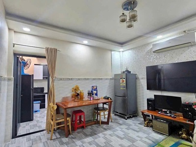 Nhà xinh 4,25mx19m hẻm 4m có sân xe cổng rào gần chợ chó trung mỹ tây 3