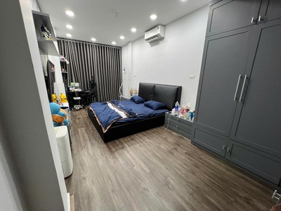Hoàng Hoa Thám - gần ô tô - nhà dân xây chắc chắn - sổ đẹp 1