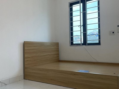 Cho thuê căn hộ ngõ 214 Nguyễn Xiển, Thanh Xuân, tầng 4 giá 3tr2 0