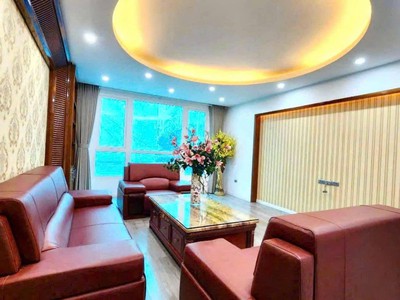Bán nhà hàng bông, 33m2, 6 tầng, mặt tiền 8m, 18.8 tỷ, ngõ rộng, phù hợp làm homestay, apartment 0