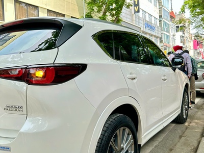 Cần bán xe MAZDA CX-5 đăng ký  T8/2023   Bản độc quyền cao cấp nhất 2