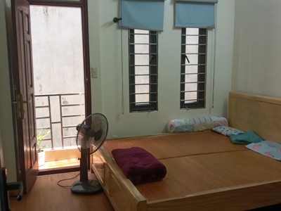 Nhà kim giang, thanh trì, ô tô đỗ cổng, gần phố, ở ngay full nội thất, 35m2, 7.4tỷ ctl 3