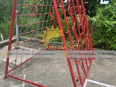 Thang leo mầm non,khung leo cho bé,khung leo trèo vận động 4
