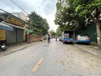 Hoa lâm nhỉnh 8 tỷ 45m lô góc ô tô đỗ cửa ngõ thông,long biên hà nội 1