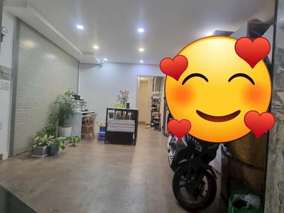 Nhà góc 2 mặt tiền hoa đào, dt 39m2, 5 tầng, 5 phòng ngủ, giá 14.8 tỷ có tl 1