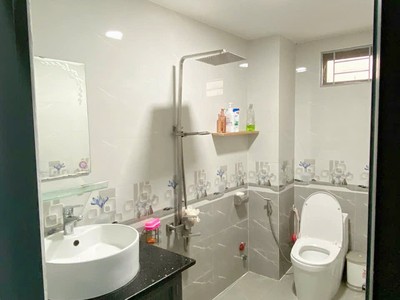Bán nhà 2 tầng hẻm ô tô phường ngọc hiệp nha trang 3