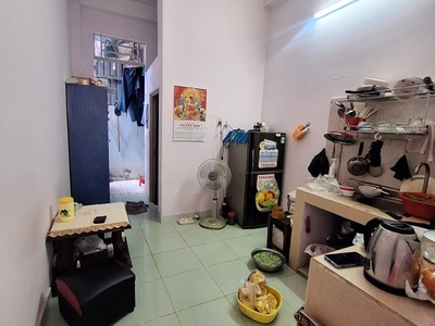 Nhà gần trung tâm tp thủ đức   40m    2pn   hẻm an ninh   sổ riêng   giá tốt 2.5 tỷ 0