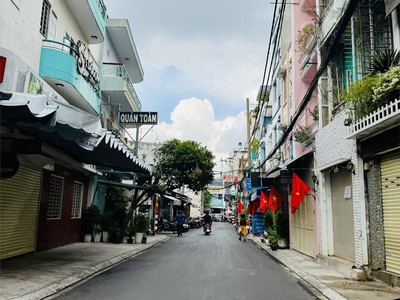 Bán nhà phường 3 tân bình, hxt phạm văn hai, 8.5x13m, 2 tầng  15 tỷ 4