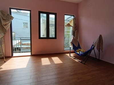 Nhà đẹp 3 tầng gò vấp   ngang 5m   cách hxh 30m   chỉ hơn 3 tỷ 0
