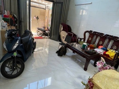 Nhà sát mặt tiền hậu giang ngay bình phú quận 6 diện tích 4x13m, 5 tầng chỉ 7.x tỷ 0