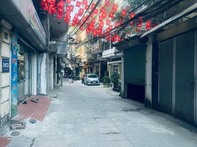 Bán nhà 4 tầng, 3 pn - phố vọng, hai bà trưng - giá 4 tỷ - vị trí vàng 1