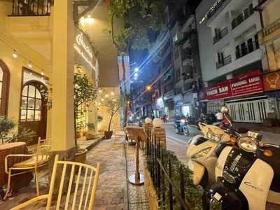Mặt phố an trạch   thế đất rồng quần   lộc khí ngập tràn 1