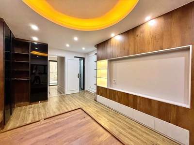 Nhanh tay thì còn nhà lô góc phương canh,oto tránh,40m2x5t,mt 5.5m, nhỉnh 6ty 1