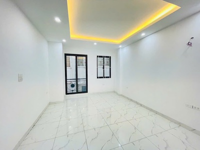 Chính chủ em bán nhà  5 tầng tại văn quán, đầy đủ công năng, tiện ích, ngõ ôtô thông, nhỉnh 7 tỷ 3