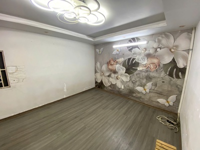 Cho thuê nhà ở ngõ 239 Lê Lợi thông sang Đông Khê 2 - có chỗ đỗ ô tô thoải mái. 2
