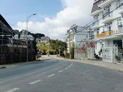 Chính chủ tôi cần bán nhanh  hoặc cho thuê  lô đất đẹp ngay trung tâm đà lạt, phường 3, đường tô 2