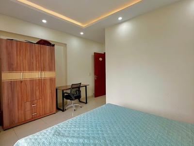 Cho thuê nhà khu phân lô Văn Cao, 5 p.ngủ khép kín. 7