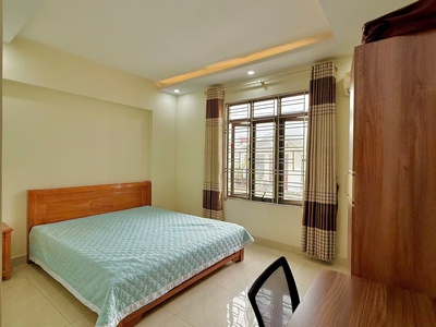 Cho thuê nhà khu phân lô Văn Cao, 5 p.ngủ khép kín. 9