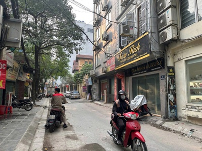 Siêu phẩm trung kính   nhà đẹp 5 tầng, thang máy   ngõ ô tô tránh   đang cho thuê 20tr/tháng 1
