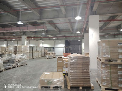 Cho thuê nhà xưởng 4000 m kcn tại đại đồng bắc ninh. - diện tích xưởng : 2000 m   2 tầng  - diện 1