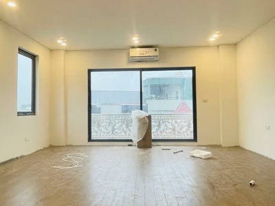 Nhà mới phân lô ô tô đỗ cửa ngọc trì  55m2 x 7 tầng, mặt tiền 5m,12.9 tỷ long biên. 2