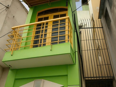 Bán nhà nhỏ trung tâm quận phú nhuận   nhỉnh 2 tỷ 0