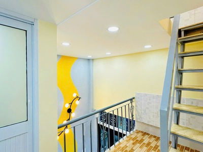 Bán nhà mới đẹp 100 - đường huỳnh thiện lộc, quận tân phú 2
