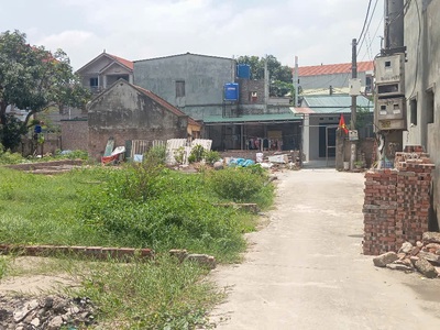 Bán đất thị xã thuận thành. bắc ninh. 56m2   mt 4,2m   1,4 tỷ. ô tô vào đất. 1