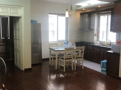 Cho thuê chung cư HH1 Yên Hòa, 85m 2 phòng ngủ, đủ đồ 12 triệu 1