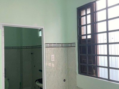 Cho thuê nhà 2 tầng đường 5.5m khu biển Thọ Quang, Sơn Trà, Đà Nẵng. 2