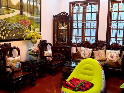 Bán nhà Mỗ Lao, ba bước ra Làng Việt Kiều Châu Âu, ngõ thoáng sạch sẽ, ô tô vào nhà, 50m2, hơn 12 tỷ 1